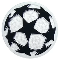 UCL +€3<sup>,95</sup>